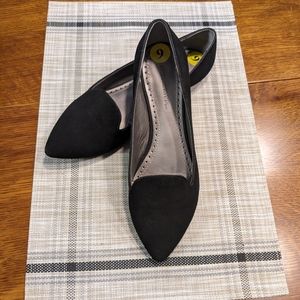 Adrienne Vittadini Black Flats